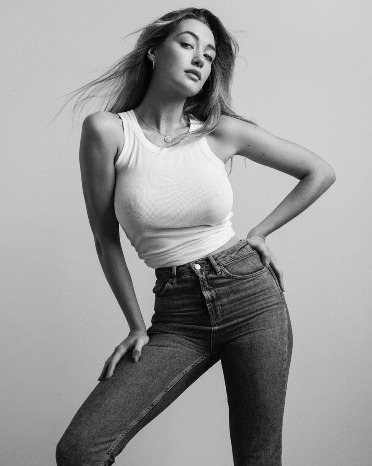 PENNY LANE - Model Portfolio & Booking - Swipecast