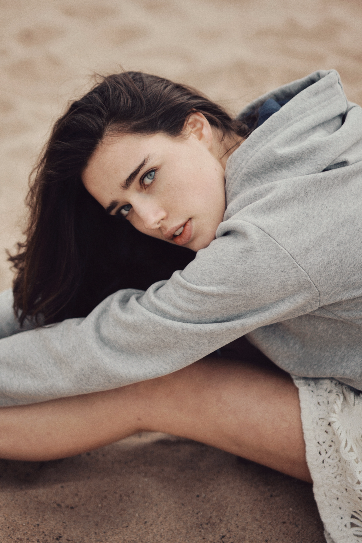 robin-van-halteren-model-portfolio-booking-swipecast